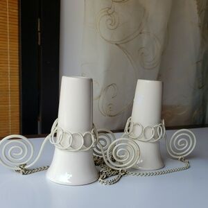 Cream Ceramic/metal Accent  Piece